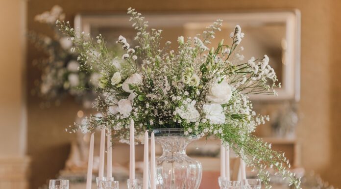 Wielkanoc w stylu glamour: pomysły na elegancką stylizację, makijaż i dekoracje świąteczne Wielkanoc w stylu glamour